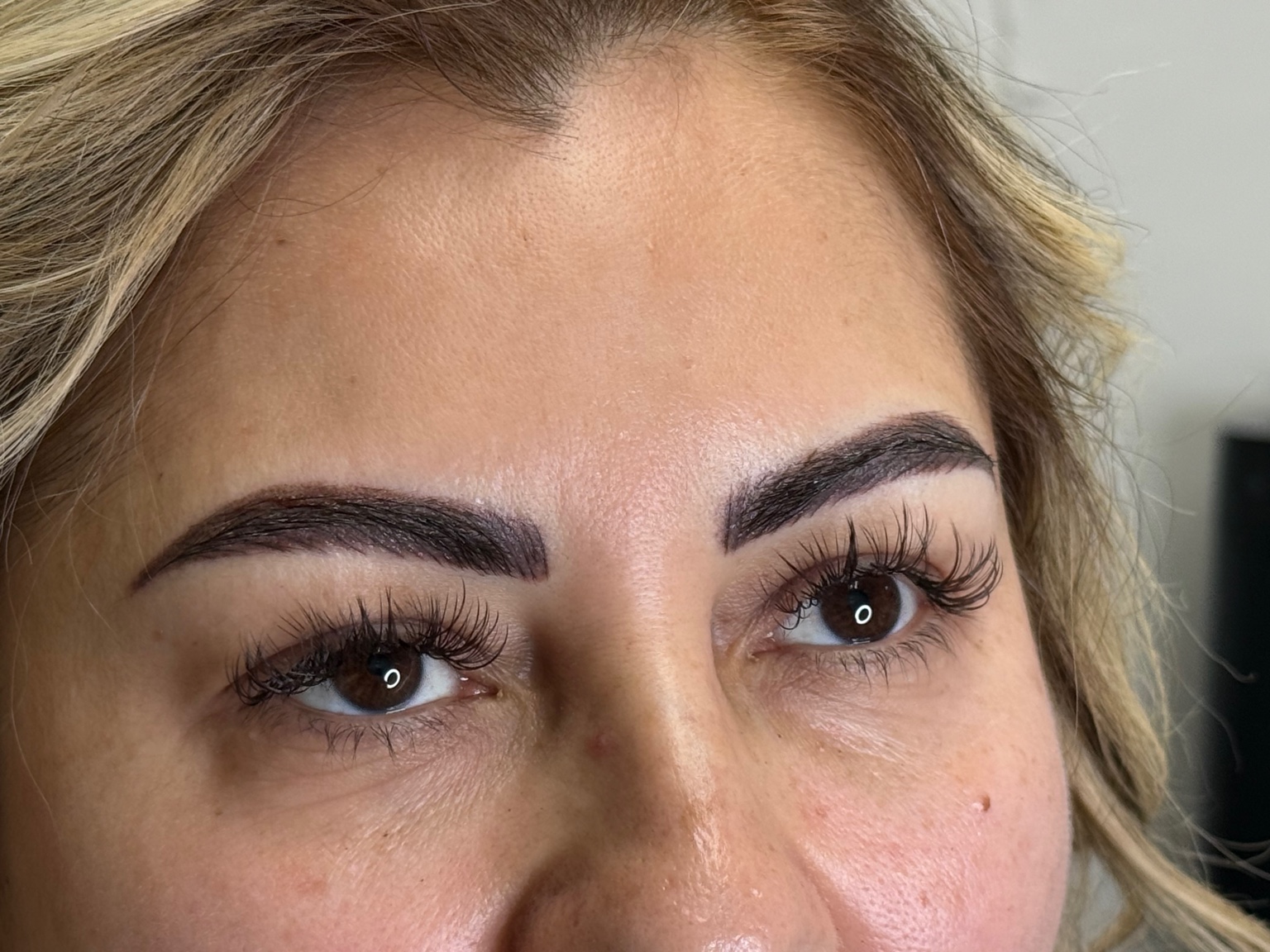 Ombré Brows